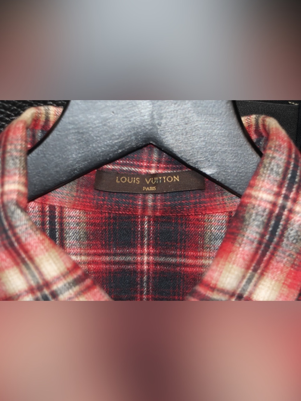 Louis Vuitton Flannel - Picture 2 of 8